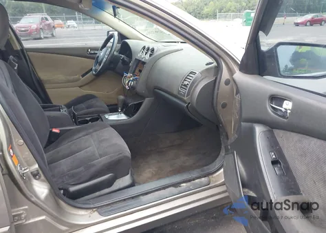 2008 Nissan Altima 2.5 S z USA, uszkodzony, nr VIN 1N4AL21E48C120255